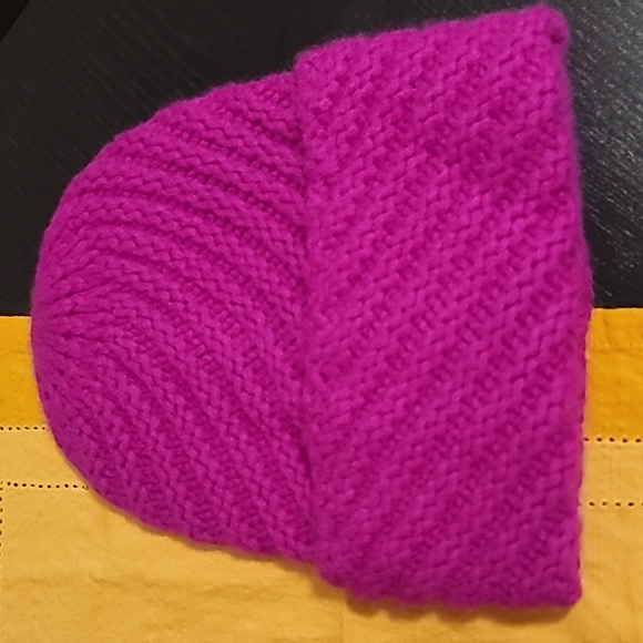 ANTHROPOLOGIE Cashmere Collection Beanie - New - Picture 3 of 5